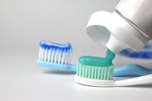 Durante a pandemia do novo Coronavírus, higiene bucal requer mais atenção